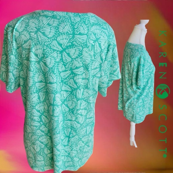 Women's Green Patterned Top - Picture 5 of 10